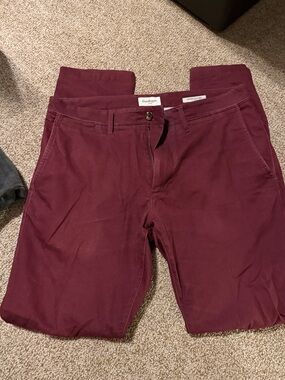 Goodfellow & Co Men's Burgundy Chino Pants